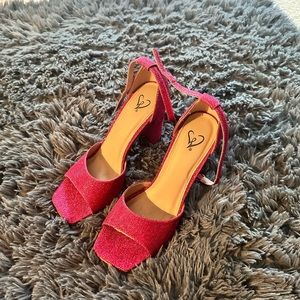 Pink sparkly Windsor heels